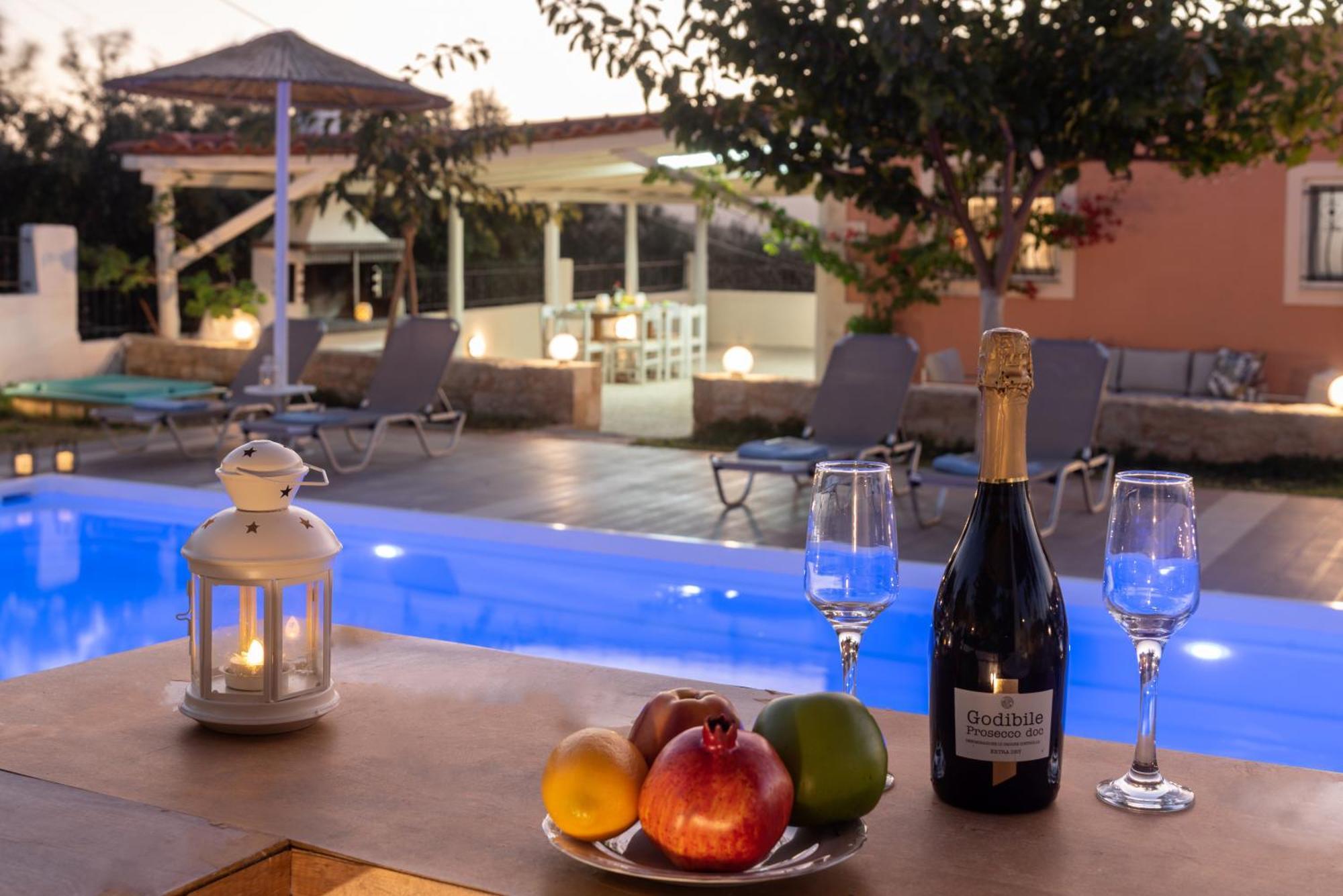 Nautilus Villa - Private Pool Elia  Ngoại thất bức ảnh